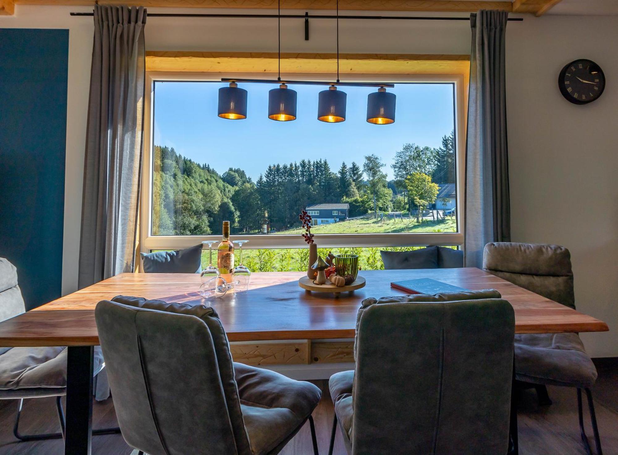 Urlaub Am Schwarzbach Mit Sauna Und Whilpool Butgenbach Bagian luar foto