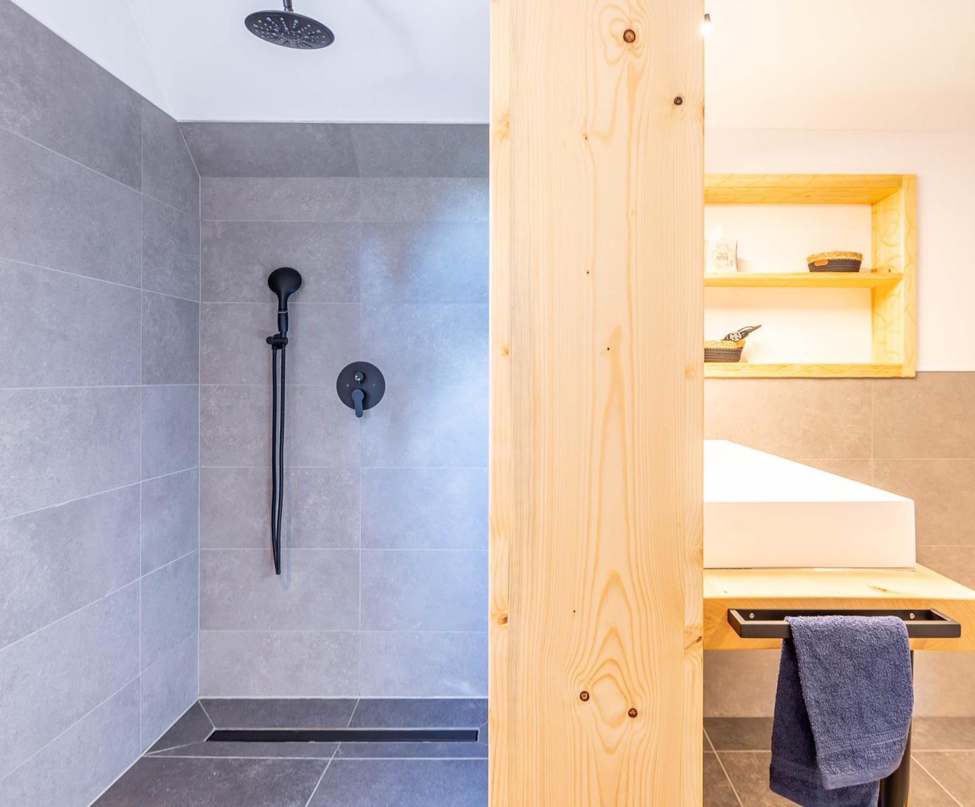 Urlaub Am Schwarzbach Mit Sauna Und Whilpool Butgenbach Bagian luar foto